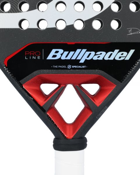 Bullpadel Vertex 04 Comfort